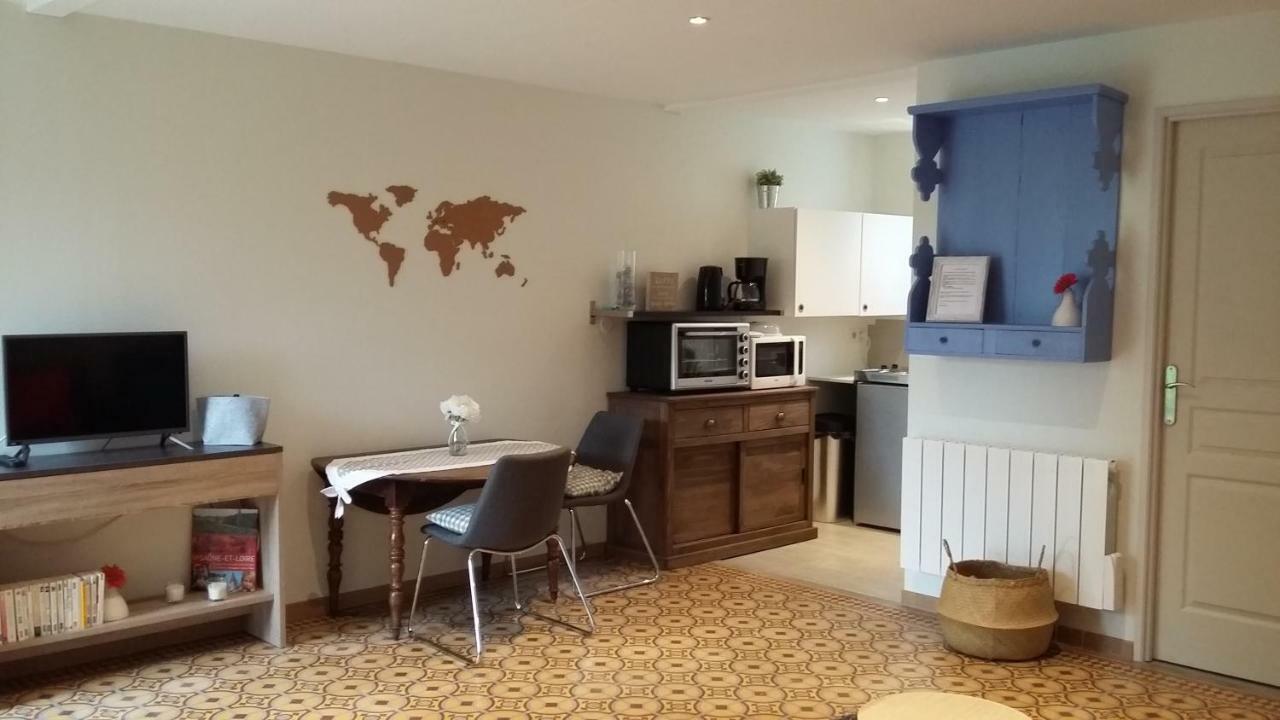 La Chagnelotte Apartment Farges-les-Chalon Luaran gambar